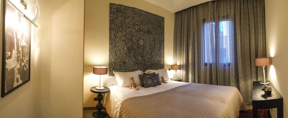เลอ วีซีร์ ซองทร์ ปาร์ก แอนด์ รีสอร์ต Hotel Dar Caid Layadi ภายนอก รูปภาพ